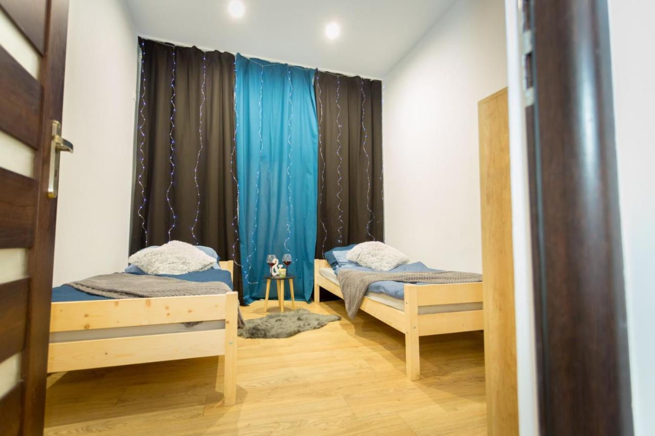 Centrum Red Apartament Daire Wałbrzych Dış mekan fotoğraf