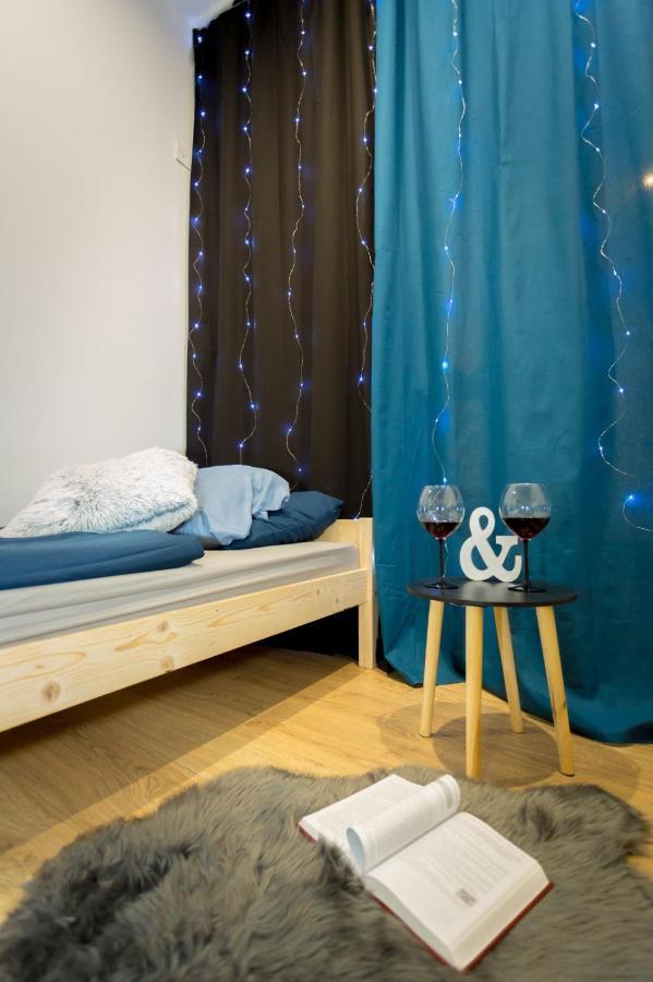 Centrum Red Apartament Daire Wałbrzych Dış mekan fotoğraf